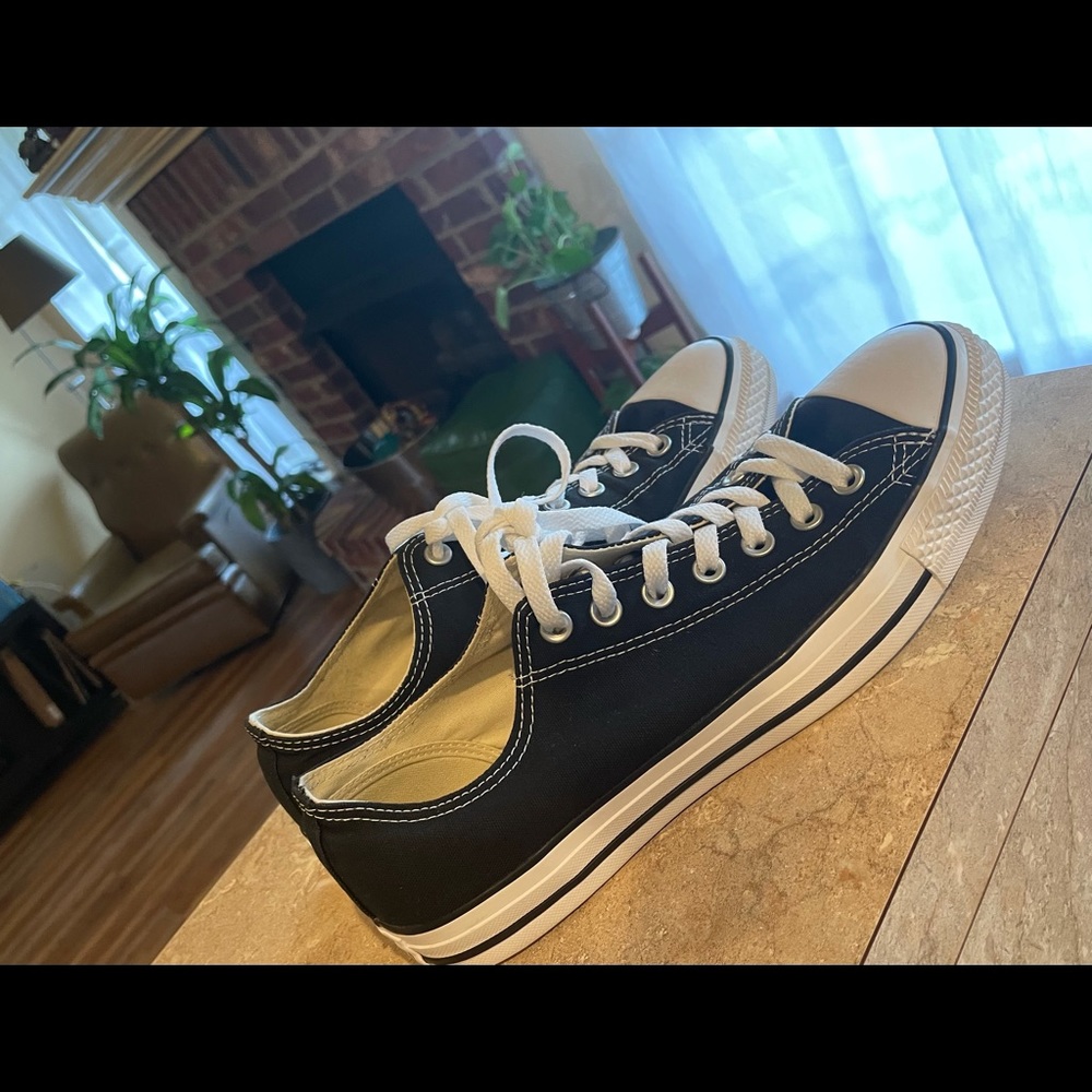 Black Converse Chuck Taylor All Star Low Top Sz 10